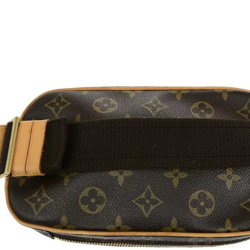 Louis Vuitton Leather crossbody bag - image 6