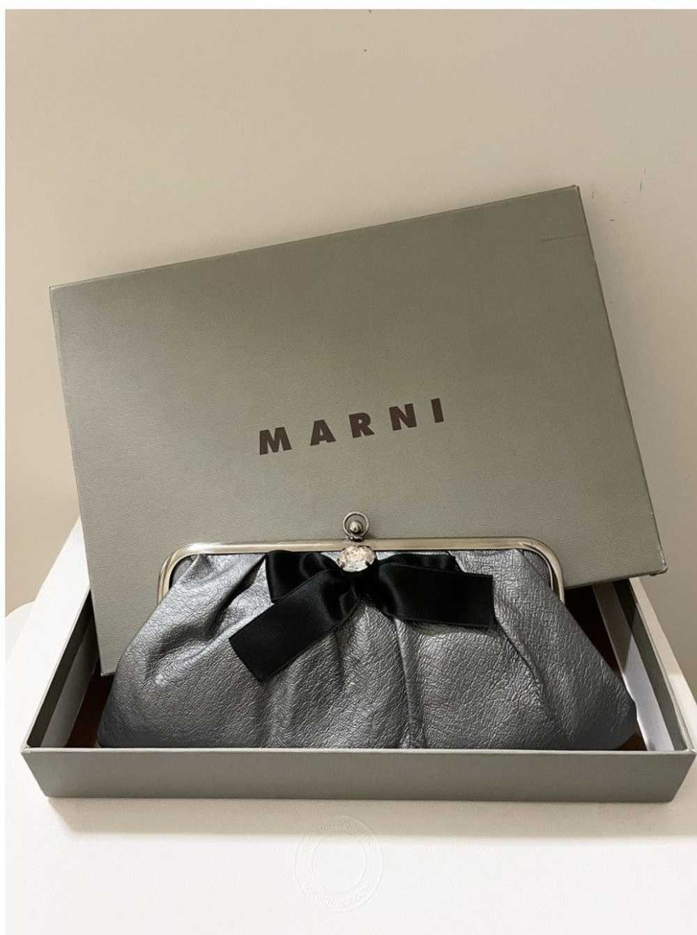 Marni Marni silver leather clutch bag black bow e… - image 4