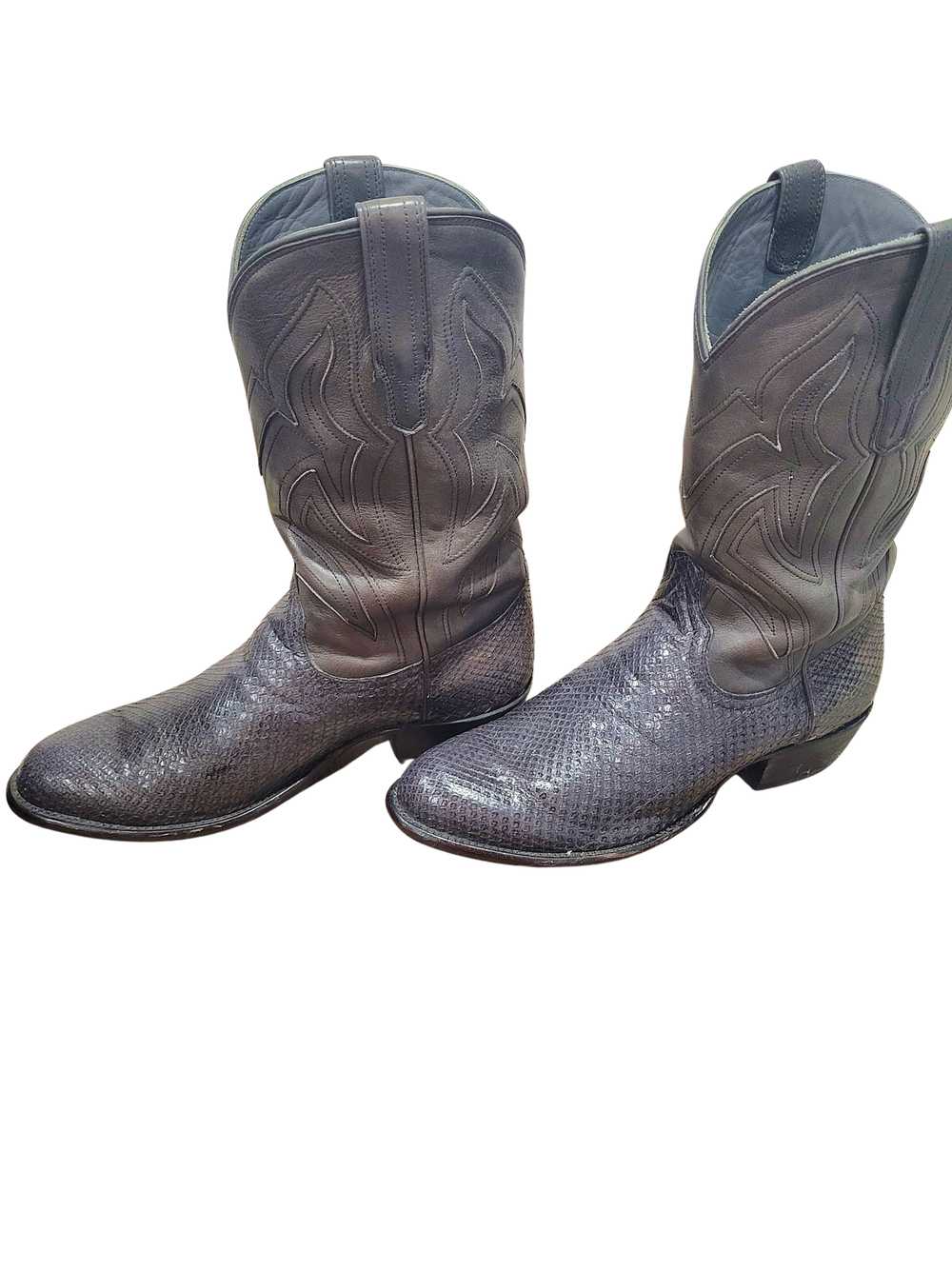 Tecovas The Billy - Gunsmoke Python - image 1