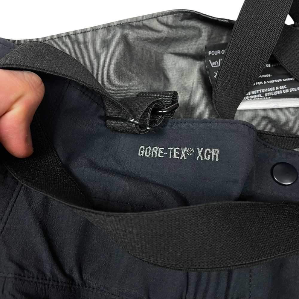 Arc'Teryx × Streetwear Arc'teryx Gore-Tex XCR Wom… - image 11