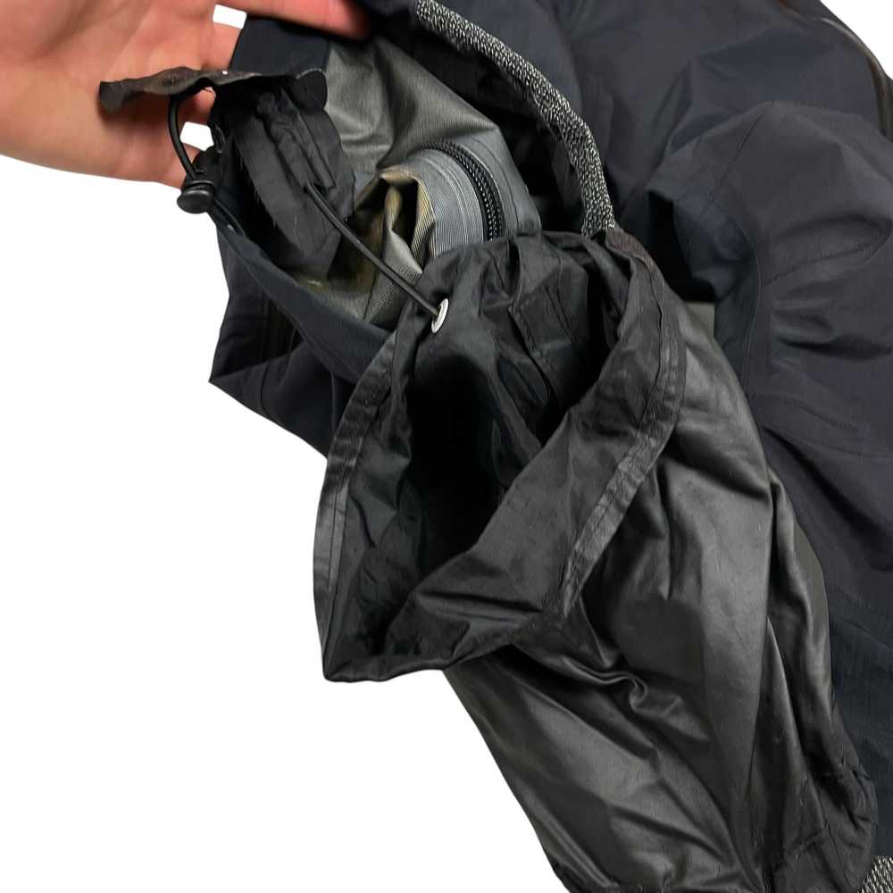 Arc'Teryx × Streetwear Arc'teryx Gore-Tex XCR Wom… - image 9