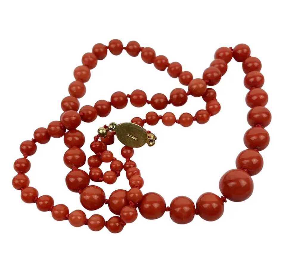 26" Deep Red Coral Hand Knotted Graduated Bead Ne… - image 2