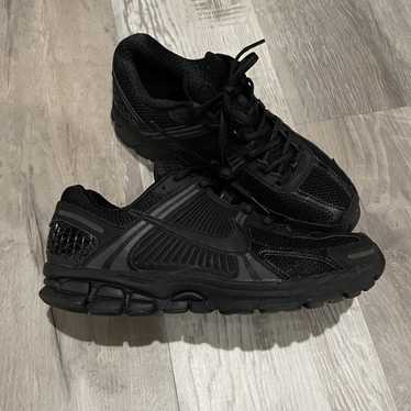 Nike Zoom Vomero 5