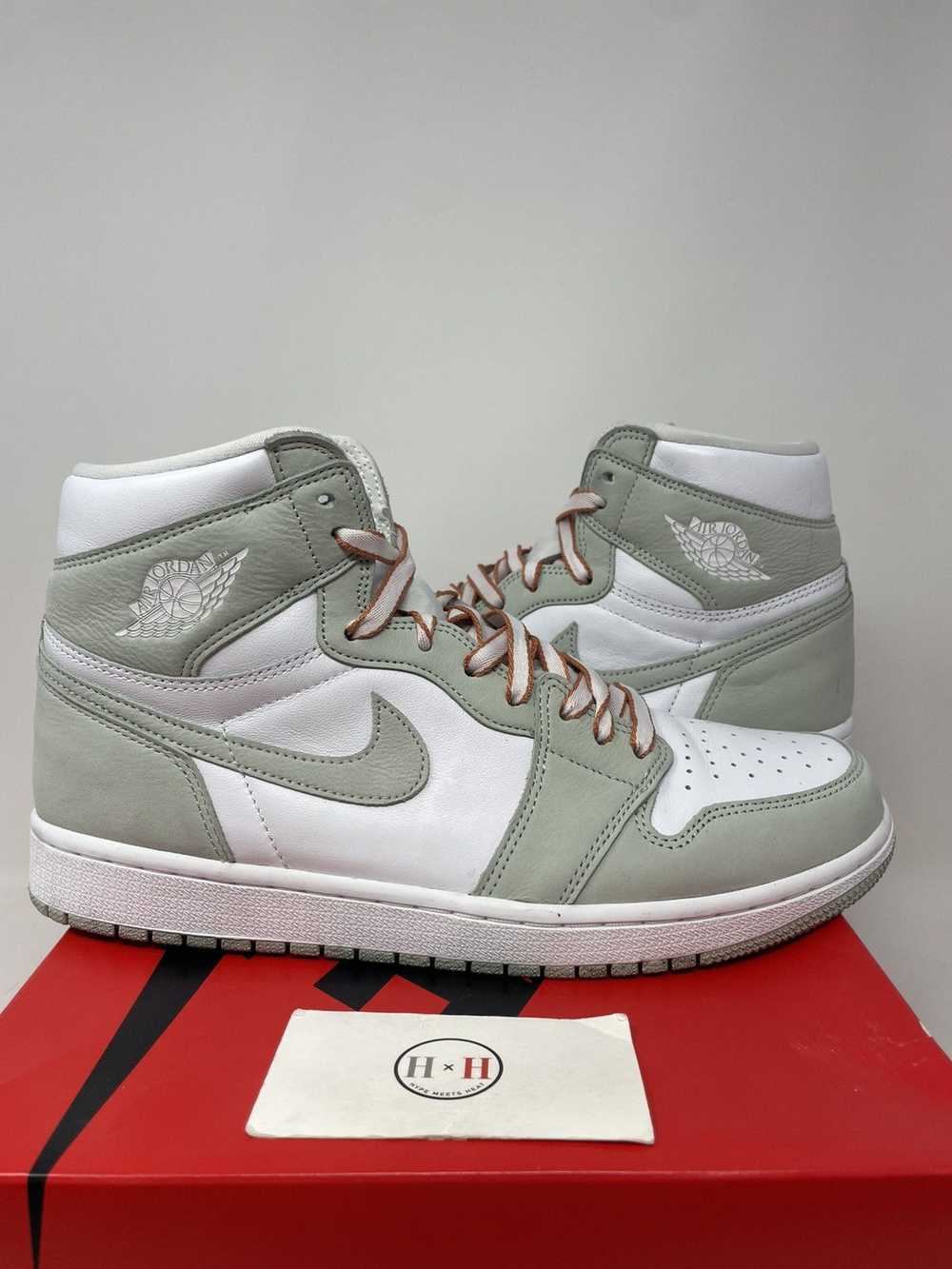 Jordan Brand Wmns Air Jordan 1 Retro High Og Seaf… - image 2