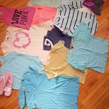 VS & VS PINK SIZE SMALL BUNDLE