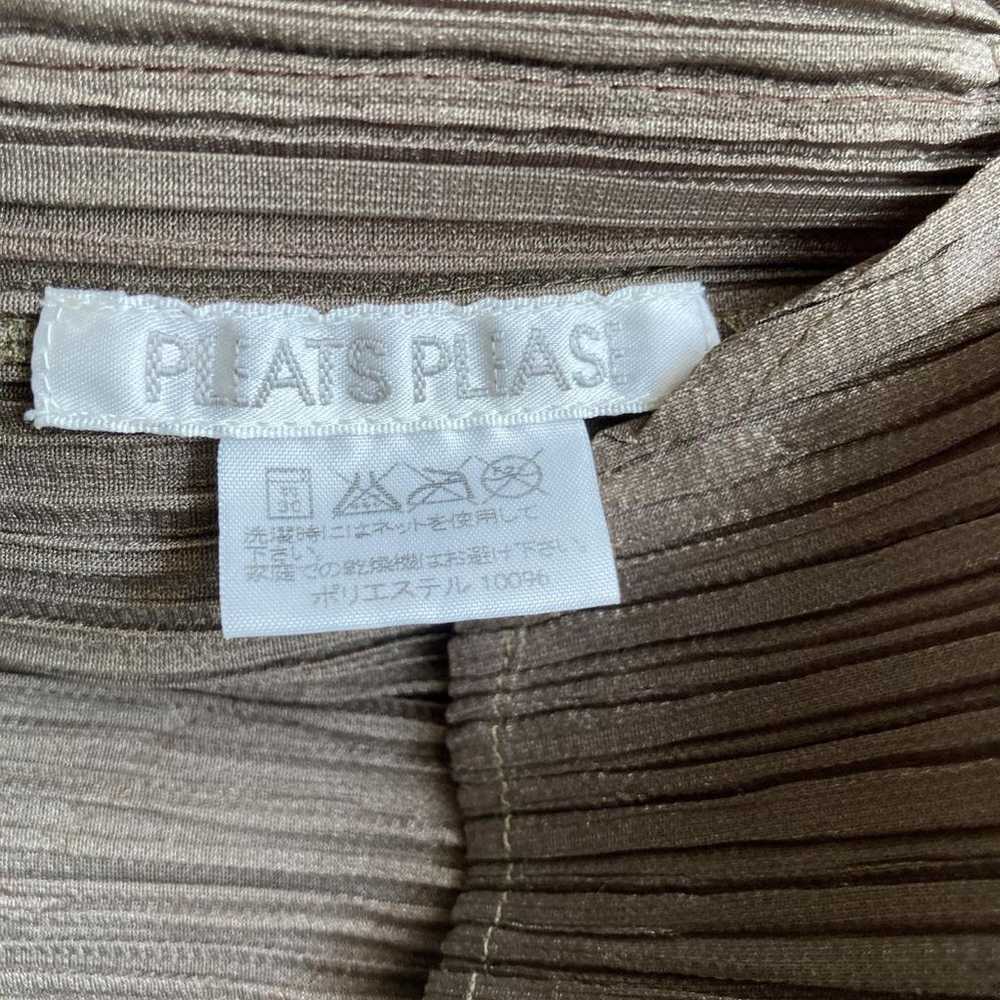 【High-quality item】Pleats Please Embroidered Desi… - image 5