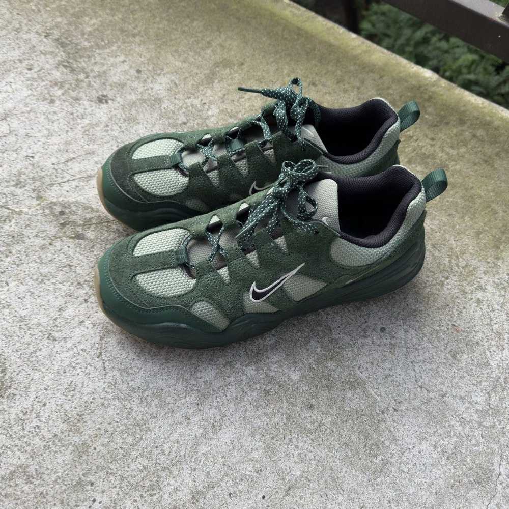 Nike × Streetwear NIKE TECH HERRA OIL GREEN SNEAK… - image 6