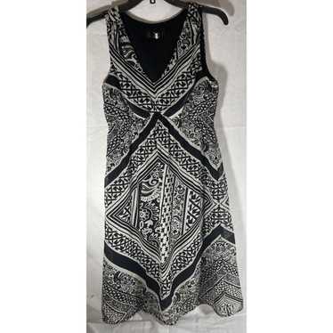 Mossimo Mossimo Black White Vneck Sleeveless Dress