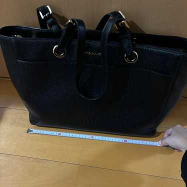 Black Michael Kors bag