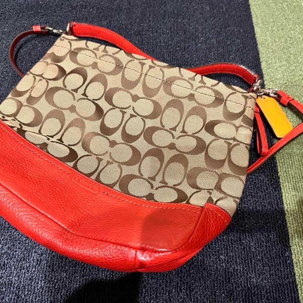 [Excellent Condition] COACH Shoulder Bag Red/Beige - image 1