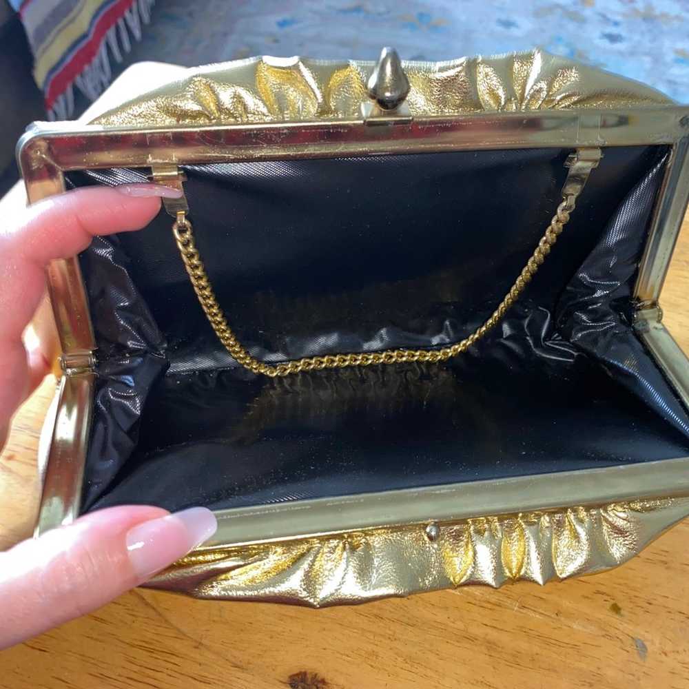 Gold handheld vintage clutch - image 2