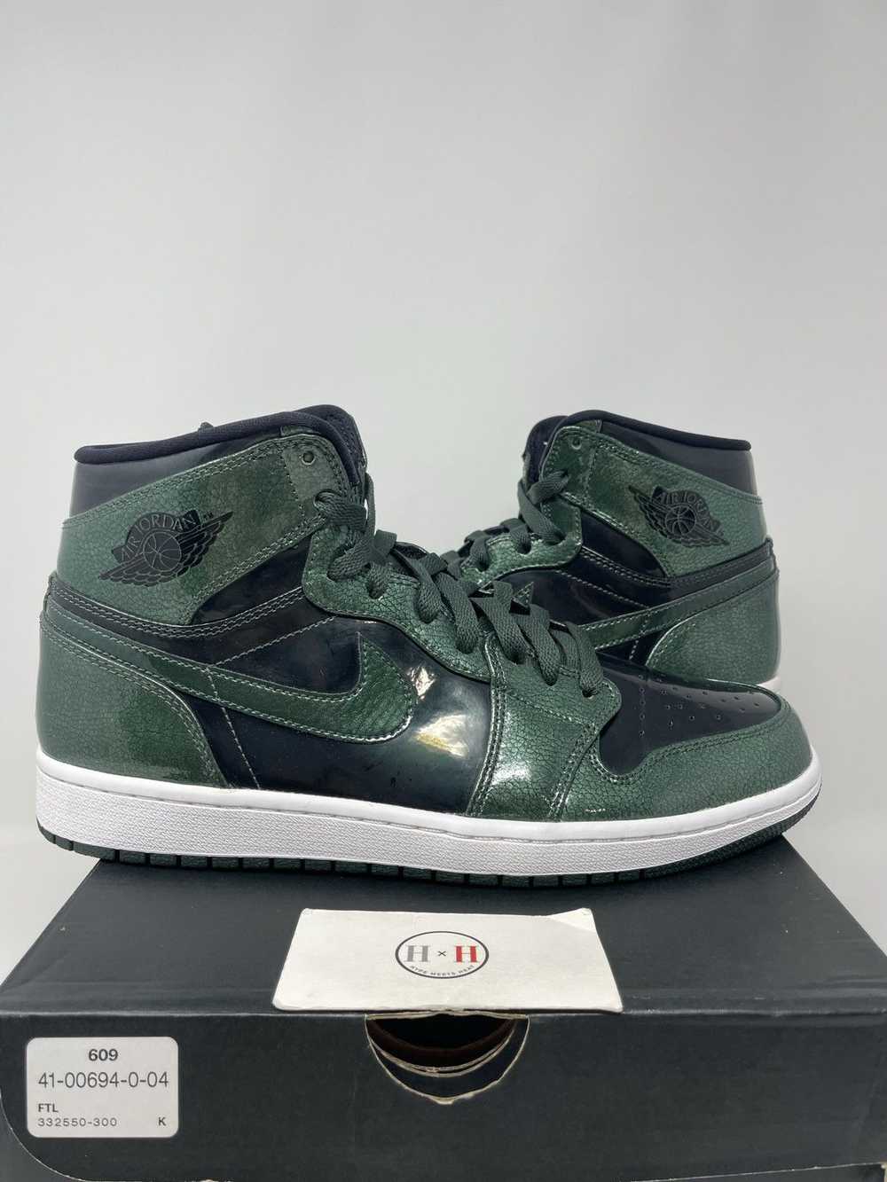 Jordan Brand Air Jordan 1 High Grove Green - image 2