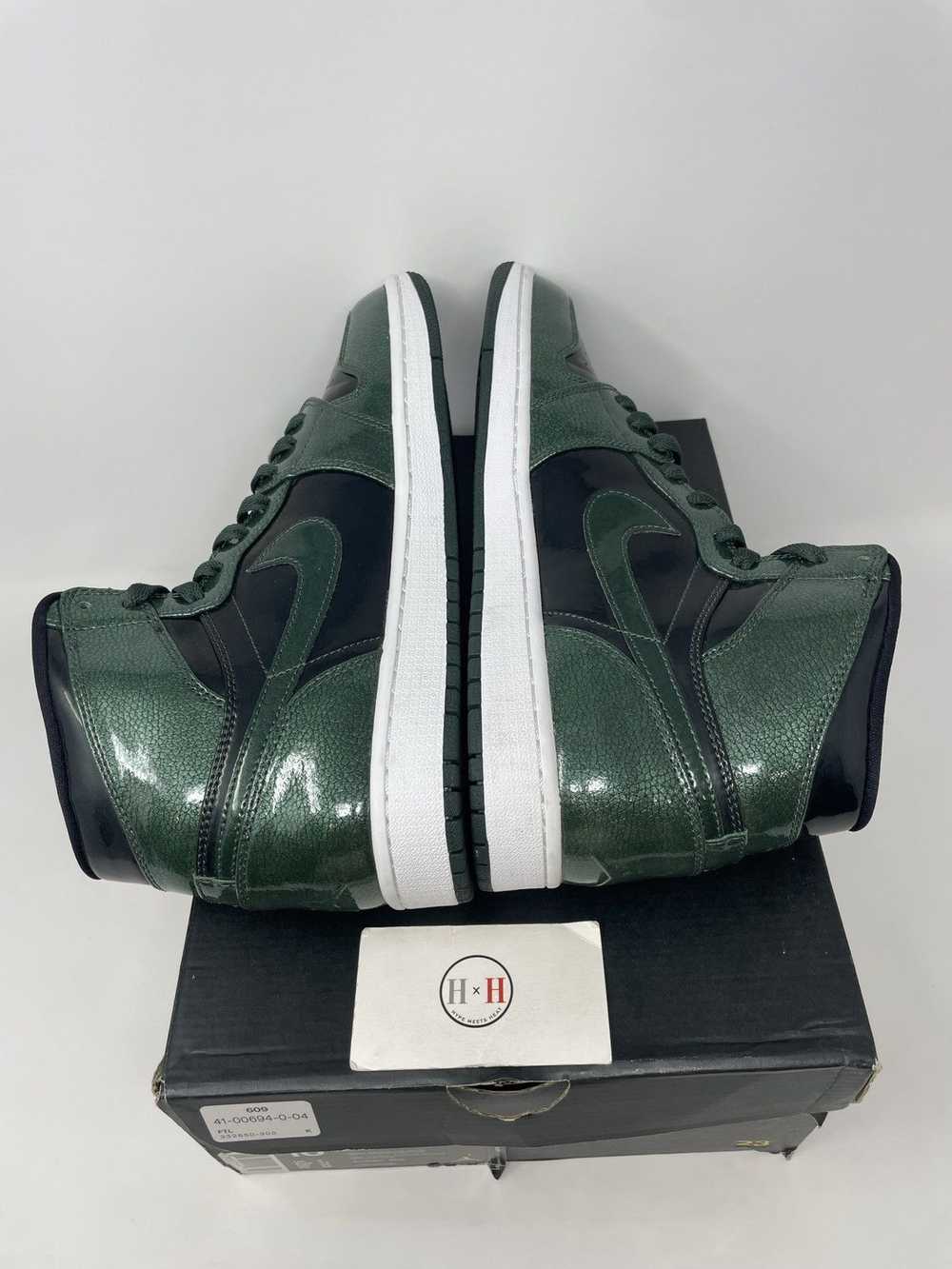 Jordan Brand Air Jordan 1 High Grove Green - image 7