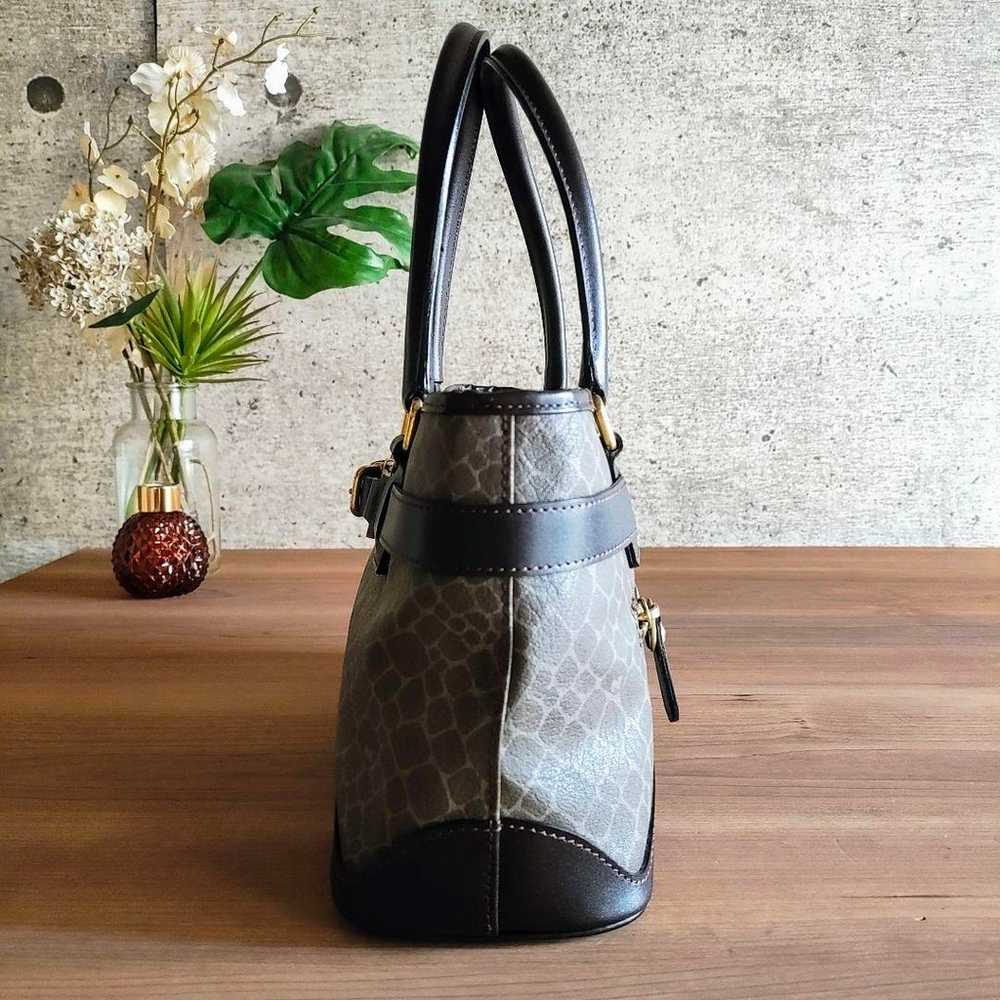 Beautiful item Nina Ricci Vintage Leather Handbag… - image 5