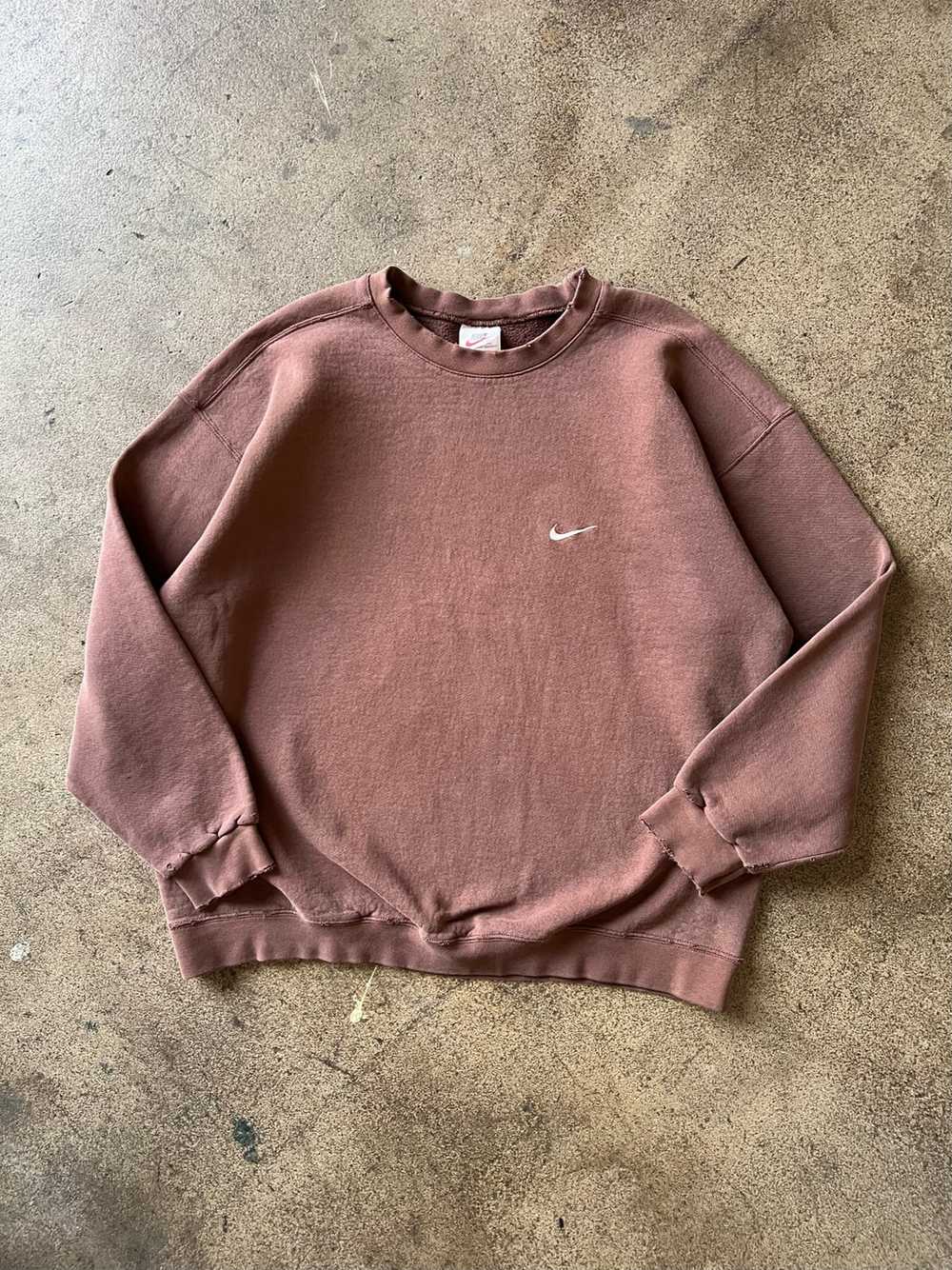 1990s Nike Brown Swoosh Crewneck - image 1