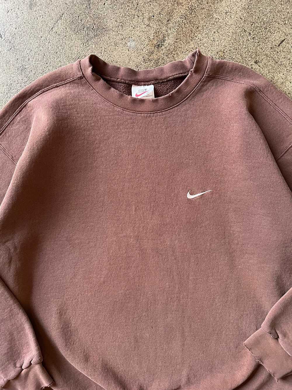 1990s Nike Brown Swoosh Crewneck - image 2