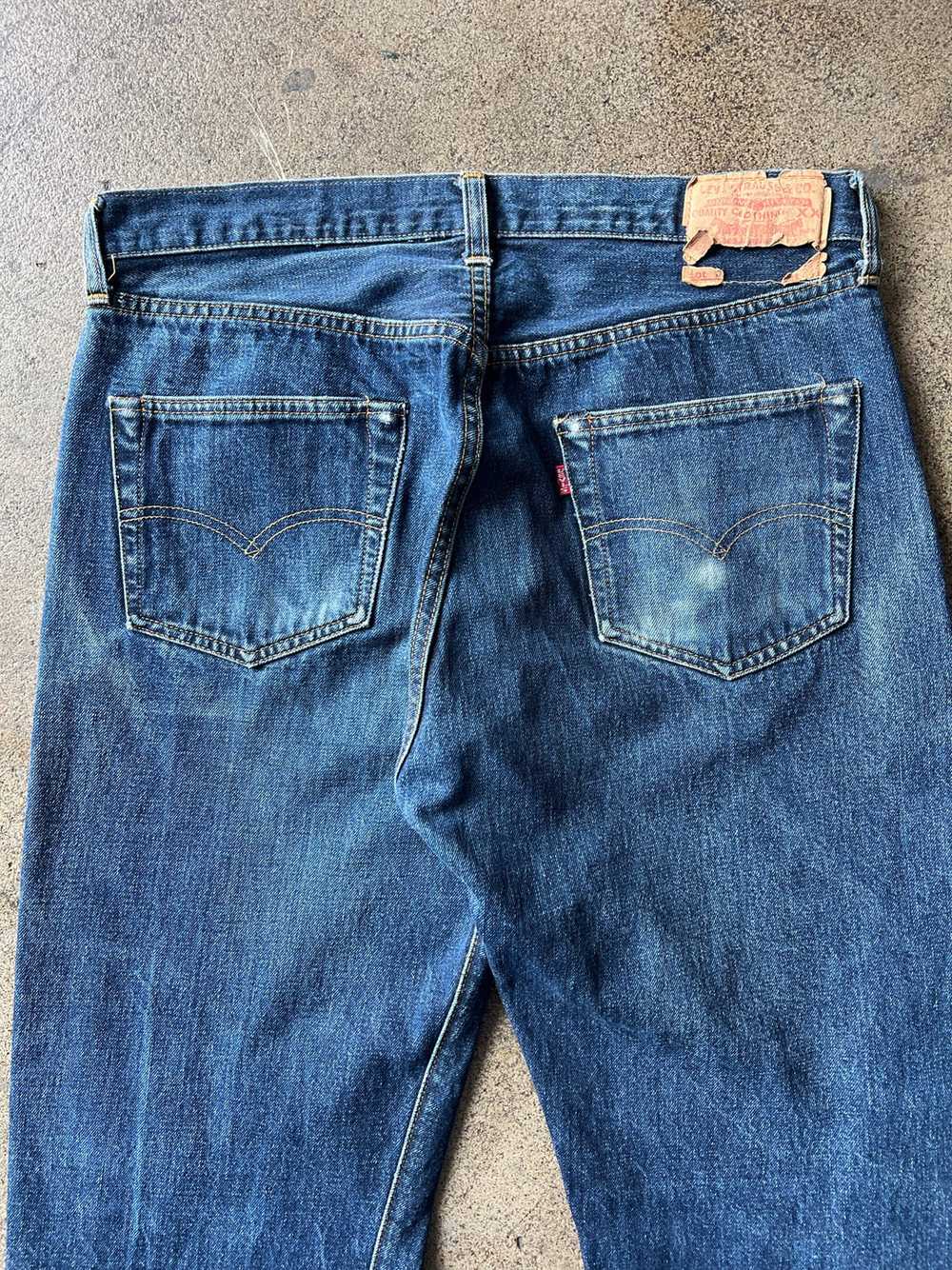 1990s Levi's LVC Big E Pennant Jeans 35"x 32" - image 5