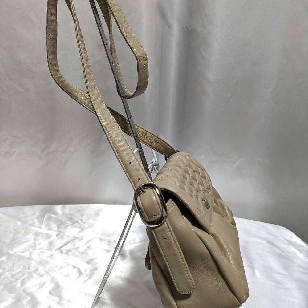 HAMANO Shoulder Bag (Beige) - image 3