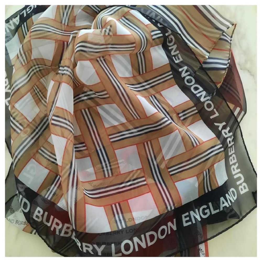 Burberry Silk scarf & pocket square - image 4