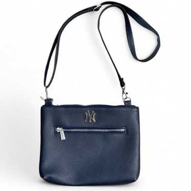 New York Yankees SGA Mother’s Day Women’s Purse H… - image 1