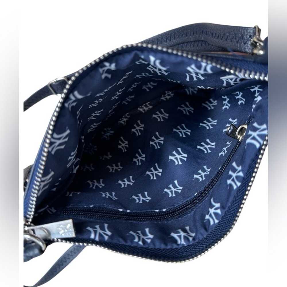 New York Yankees SGA Mother’s Day Women’s Purse H… - image 4