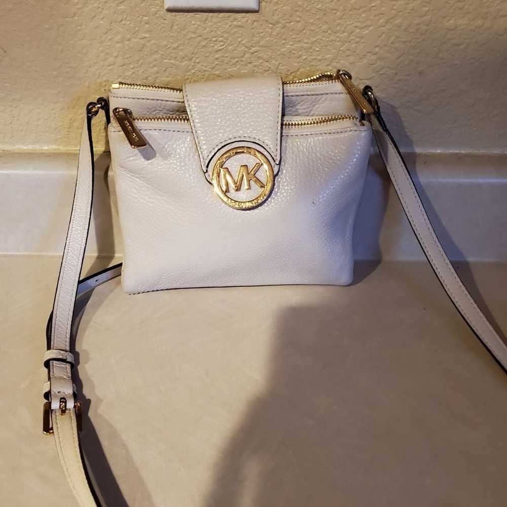 LIKE NEW COACH LEATHER CROSSBODY BAG PURSE - image 1