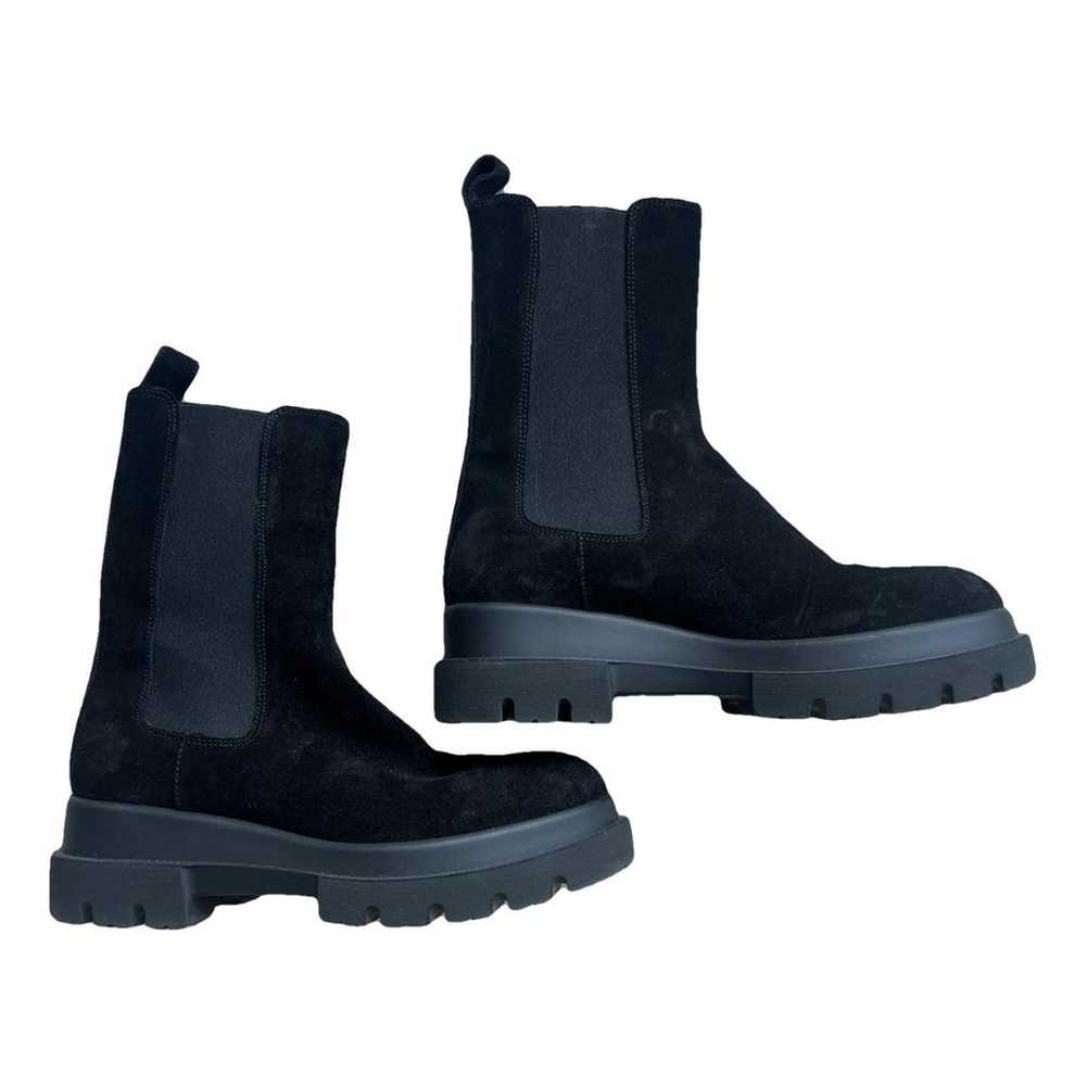 La Canadienne Boots - image 1