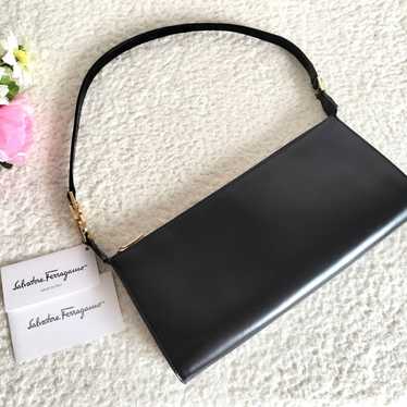 Beautiful item ☆ Salvatore Ferragamo ☆ Shoulder B… - image 1