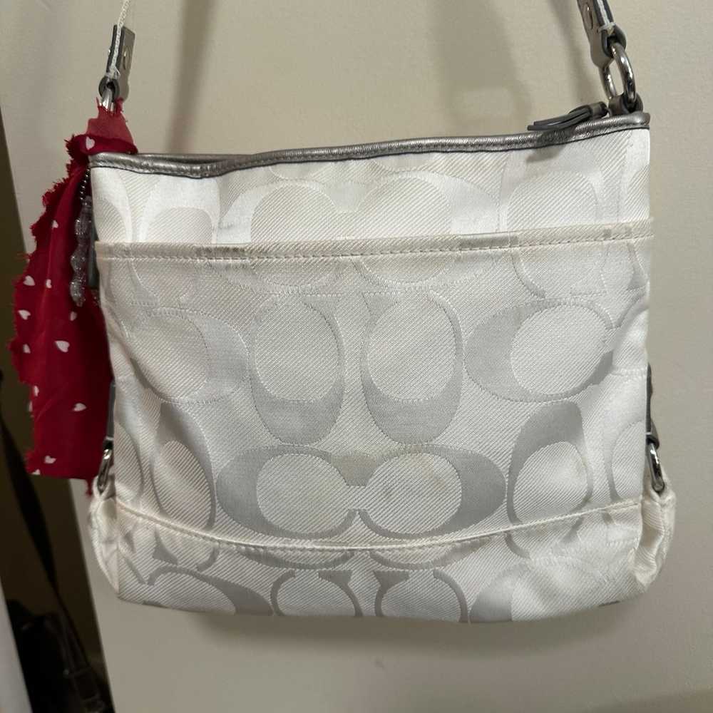 Vintage white and silver coach purse bag crossbody - image 3