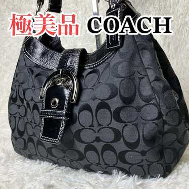 Extremely beautiful✨ COACH Handbag Soho Signature 