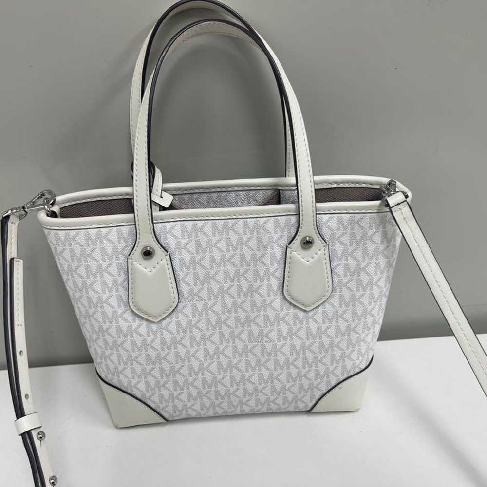 Michael Kors Tote Bag White - image 4