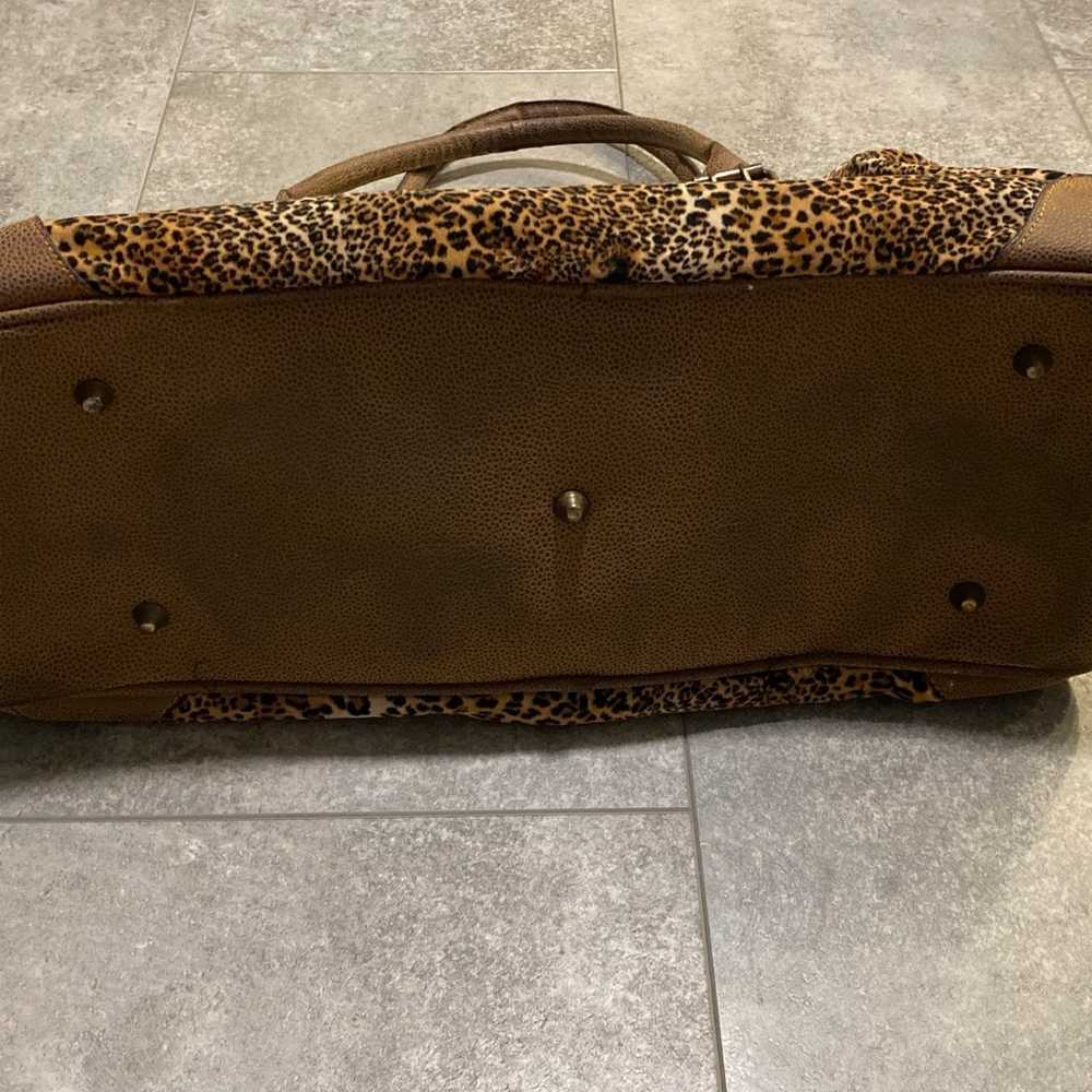 Weekend Duffle Bag Leopard Print - image 4