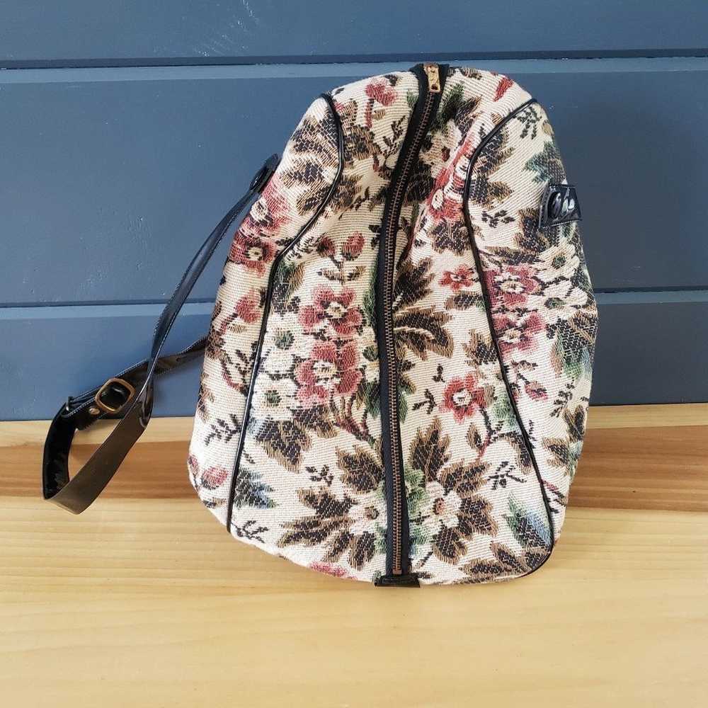 90s Floral Tapestry Style Purse - image 1