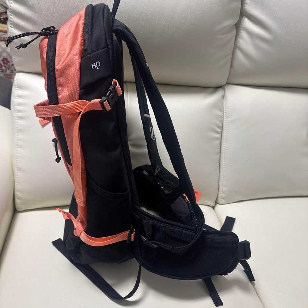 Mammut Logo Backpack 15L - Backpack Salmon Pink/B… - image 6