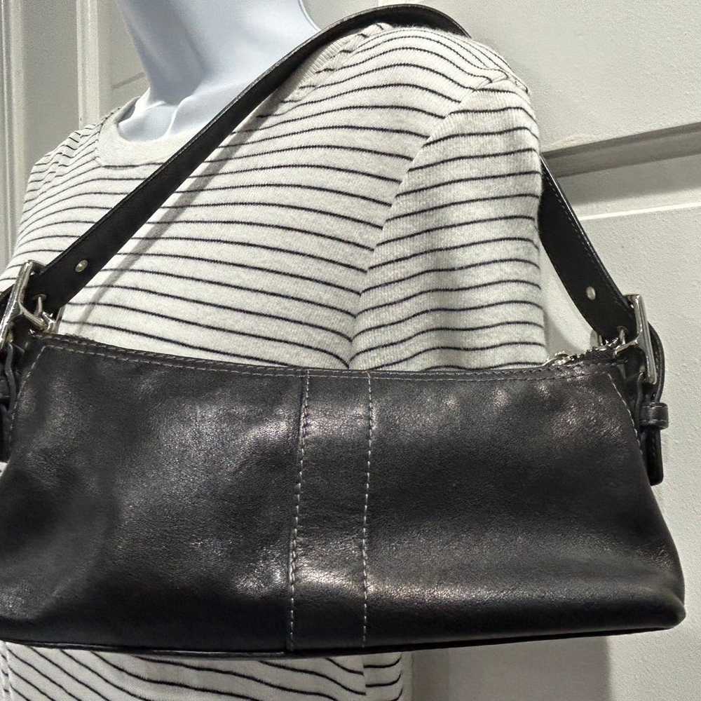 COACH 7461 BLACK LEATHER MINI SHOULDER BAG Y2K - image 3