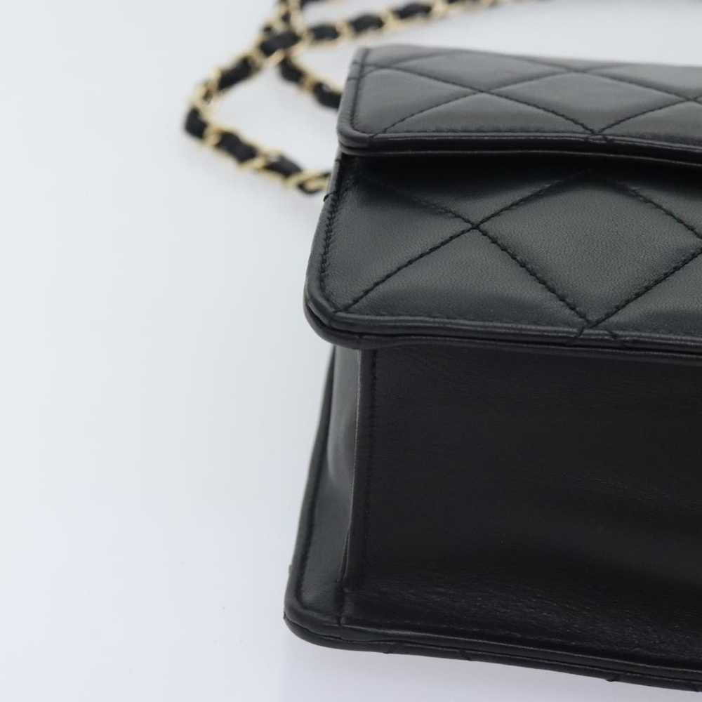 Chanel Matelassé Black Leather Shoulder Bag (Pre-… - image 6