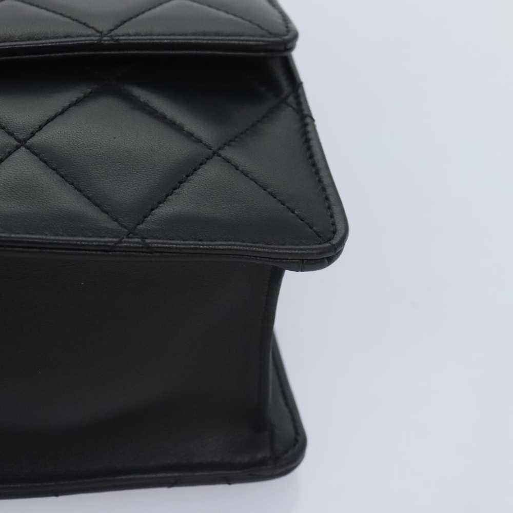 Chanel Matelassé Black Leather Shoulder Bag (Pre-… - image 7