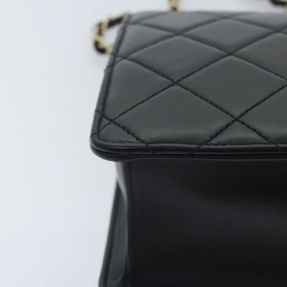 Chanel Matelassé Black Leather Shoulder Bag (Pre-… - image 8