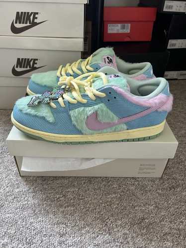 Nike SB Dunk Low Verdy Visty