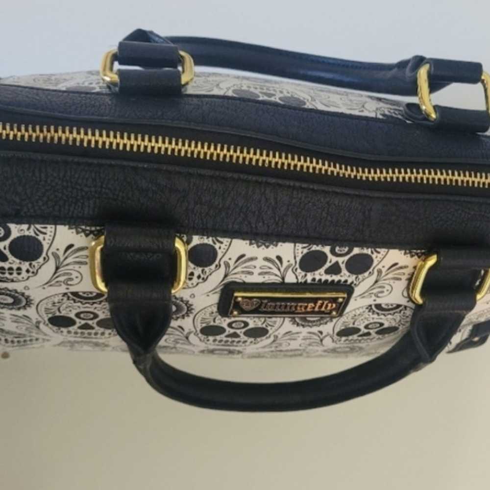 Loungefly purse - image 1