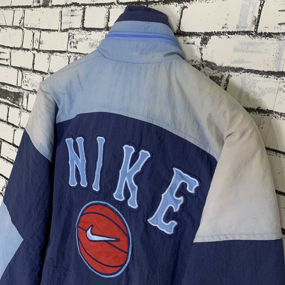 Vintage Sportwear Nike Windbreaker Jacket - image 11