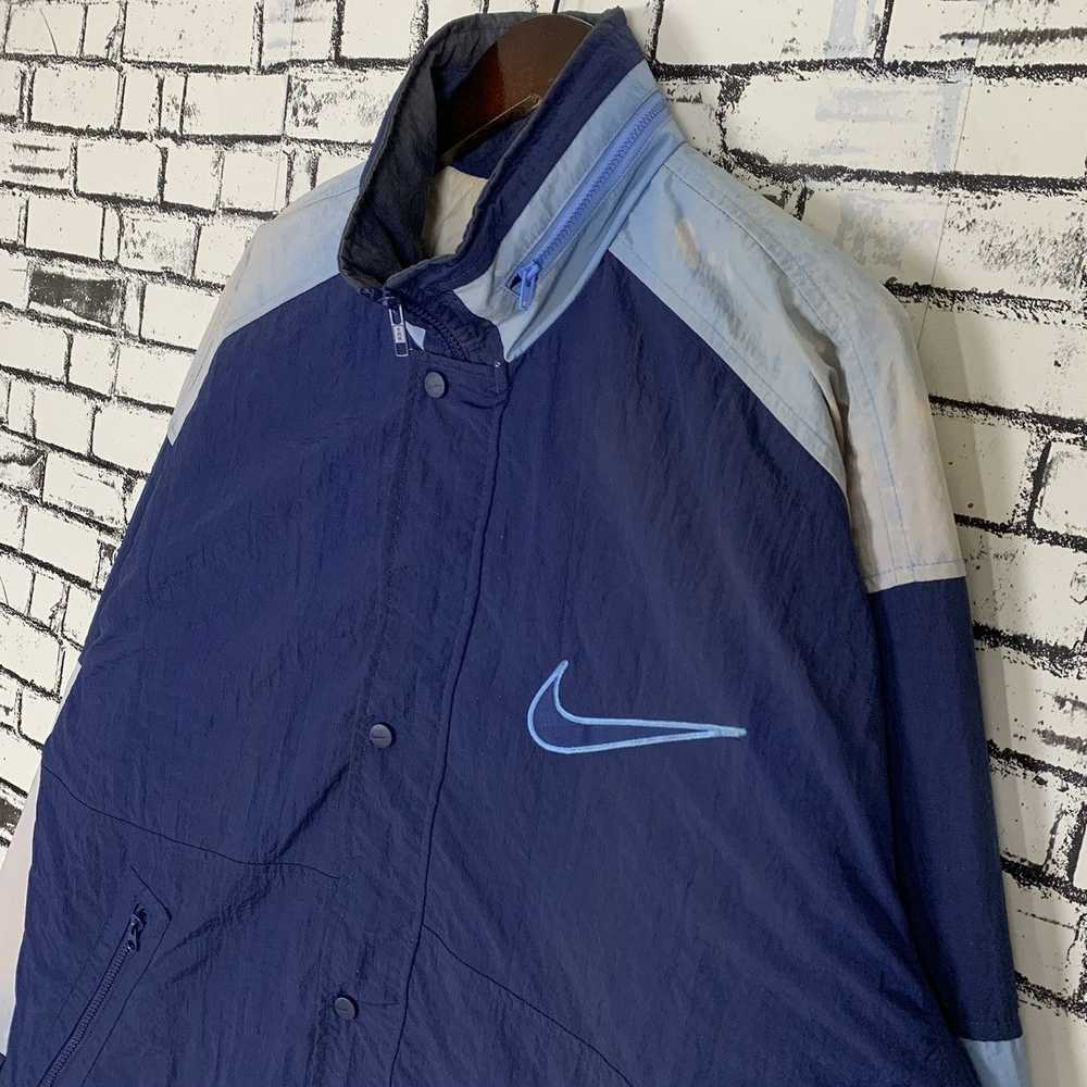 Vintage Sportwear Nike Windbreaker Jacket - image 3