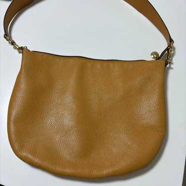 Gucci Camel Leather Shoulder Bag