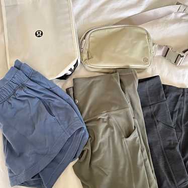 Lululemon Bundle size 4