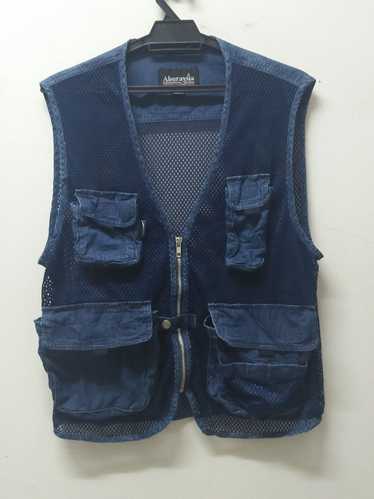 Nice fishing vest Japanese brand - image 1