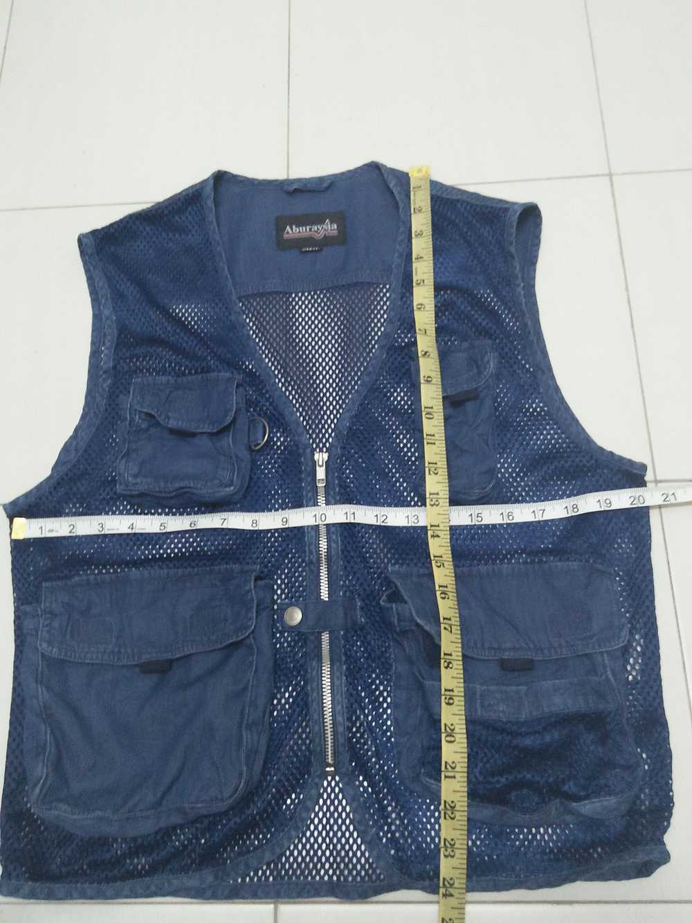 Nice fishing vest Japanese brand - image 2