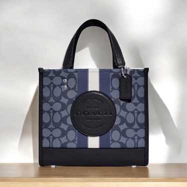 Coach dempsey tote 22 Tote bag