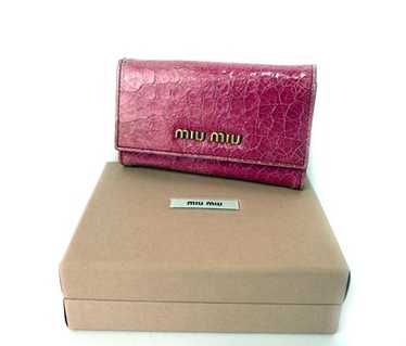 【送料&関税込】Miu Miu Pastel Pink Leather Keyring Miu Miu Pastel Pink Leather Keyring | italist