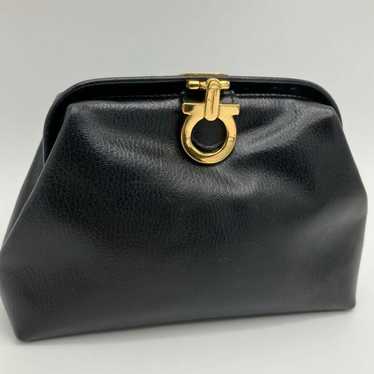 [Rare] Salvatore Ferragamo Gancini Frame Pouch