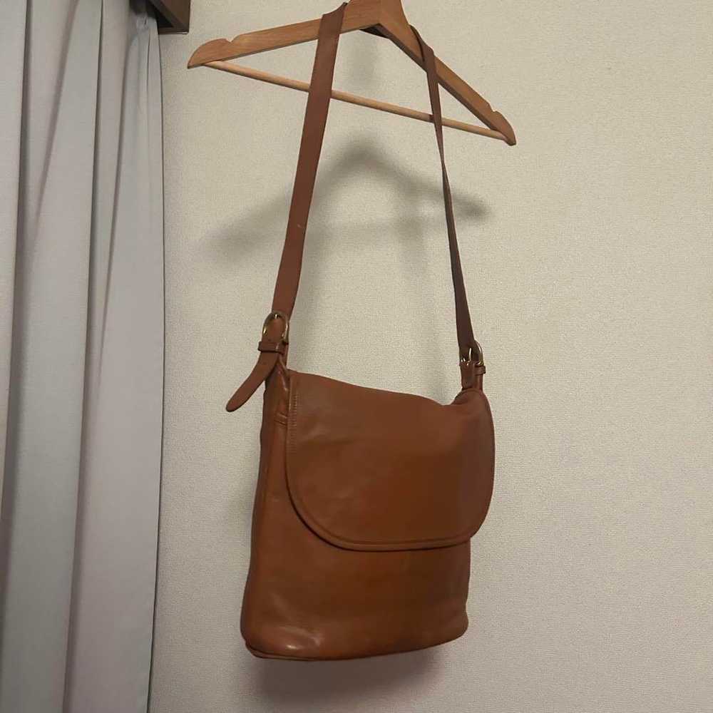 Old Coach Leather Shoulder Bag - image 3